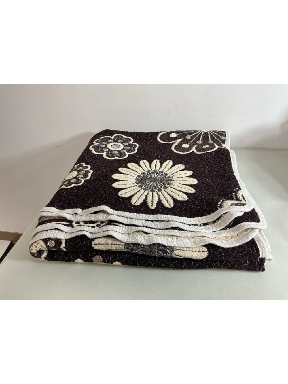 Vintage Quilted Coverlet Retro Floral Brown Ivory MCM Reversible - Picture 1 of 8